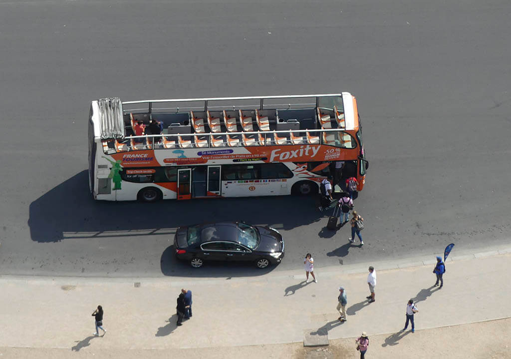 Vantaggi di un tour in bus di Parigi