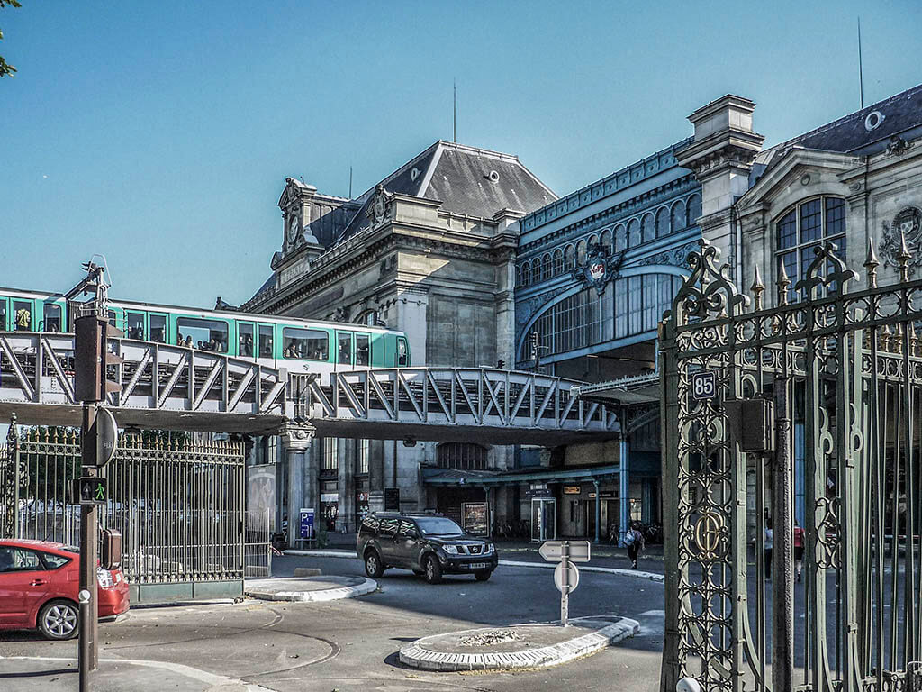 Stazioni ferroviarie di Parigi