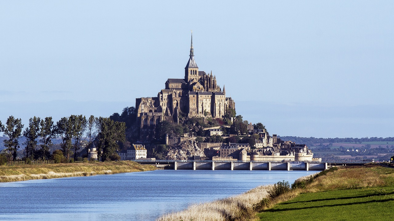 da parigi a mont saint michel