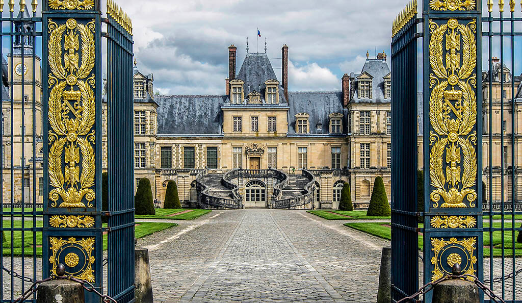 10 migliori palazzi e castelli a Parigi e nei suburbi: Fontainebleau