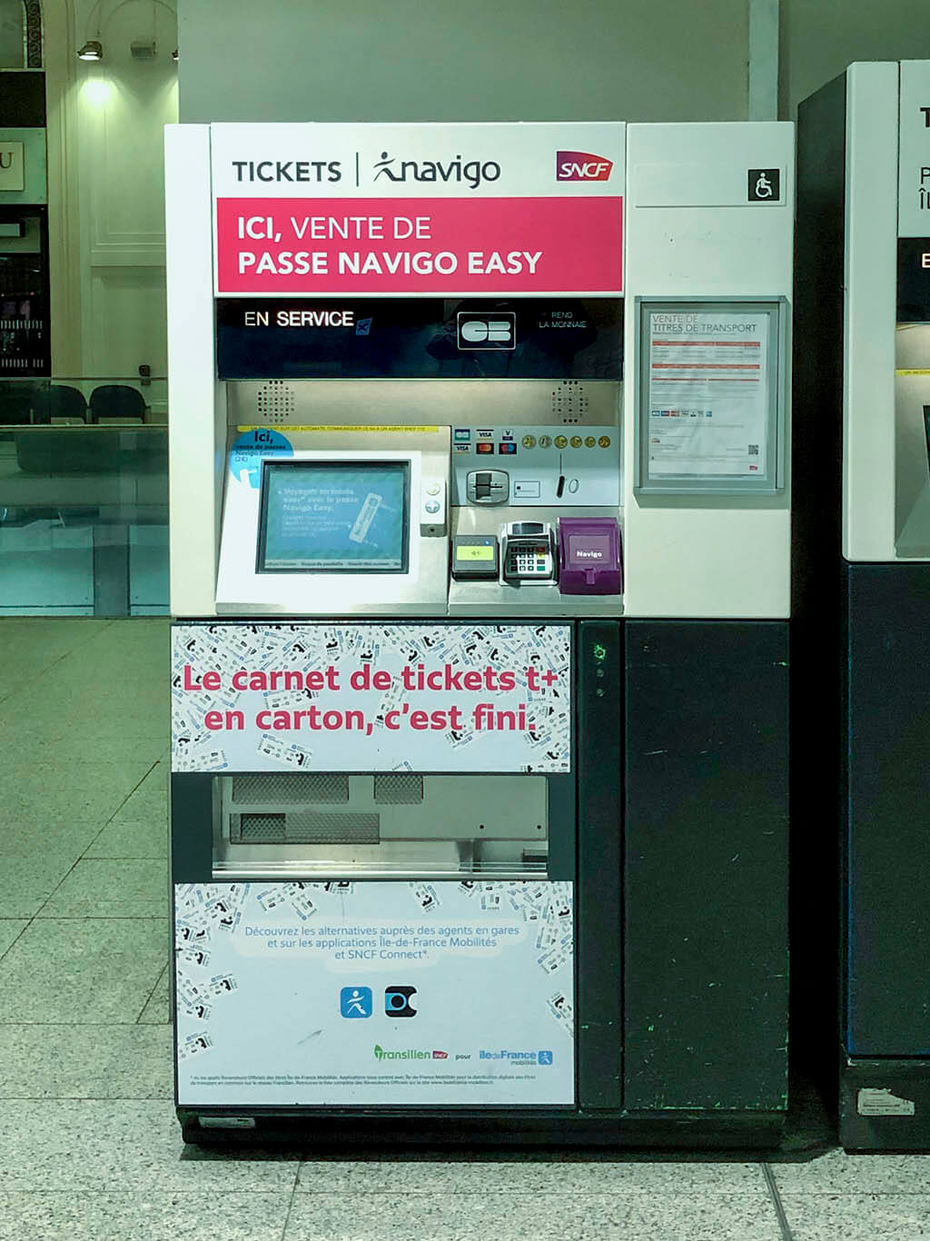 Navigo pass a Parigi: la macchina Navigo pass a Parigi: la macchina