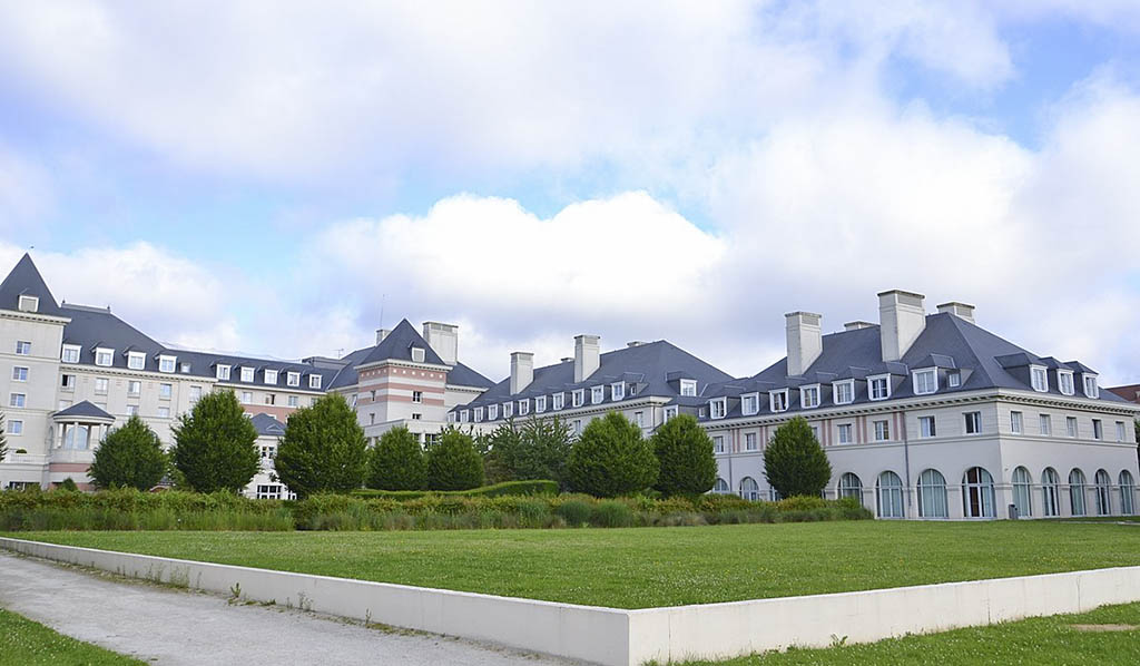 Paris Disneyland: dove alloggiare? Magny-le-Hongre Paris Disneyland: dove alloggiare? Magny-le-Hongre