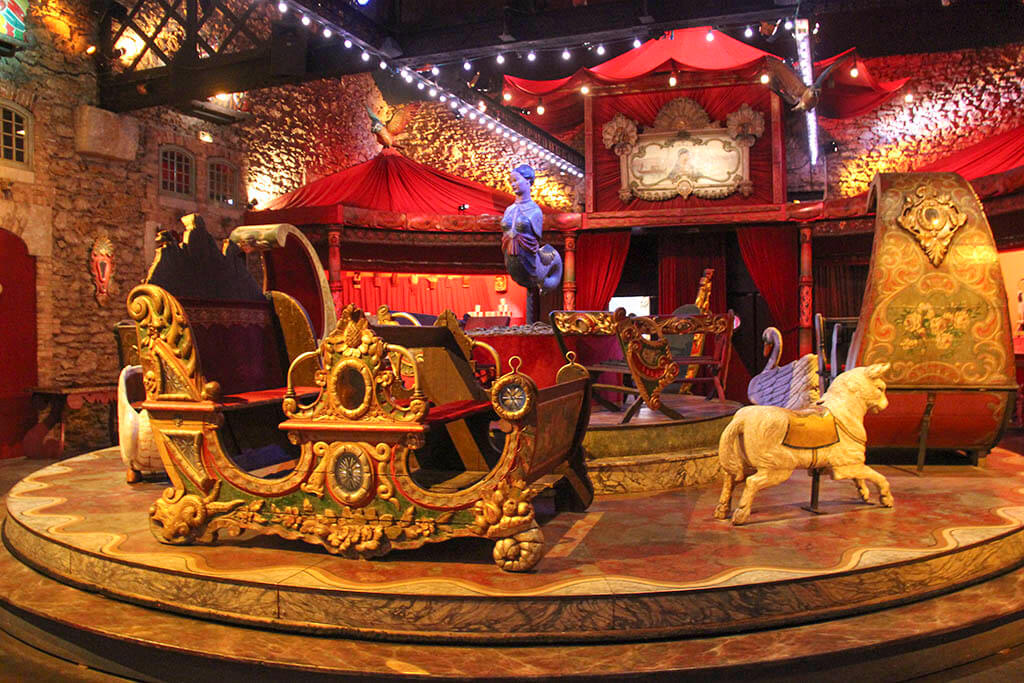 Musee des Arts Forains Parigi con i bambini: Musee des Arts Forains