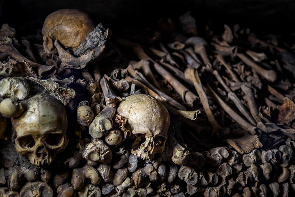 Come sono apparse le catacombe di Parigi